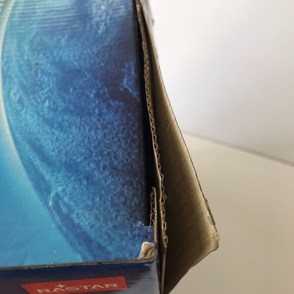 New Rastar RS-Robot Animated Spaceman Cyborg Kingbot Remote Controlled 11 Func - Picture 9 of 10